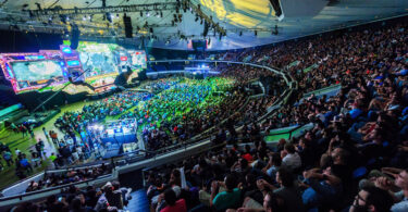 The Virtual Revolution: Embracing the Spectacular Rise of E-Sports & Gaming Tech