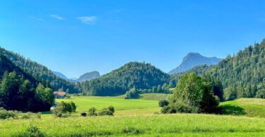 Bavaria’s Enchanting Fairy Tale Castles: A Majestic Journey